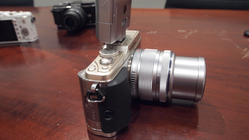 Illustration for article titled Olympus' New PEN E-P3: Dual Cores in a Camera? Yes Please.